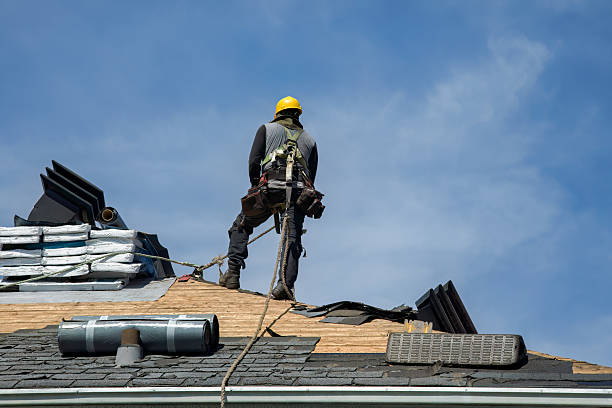 Professional Roofing technician working in Jacksonville, VT